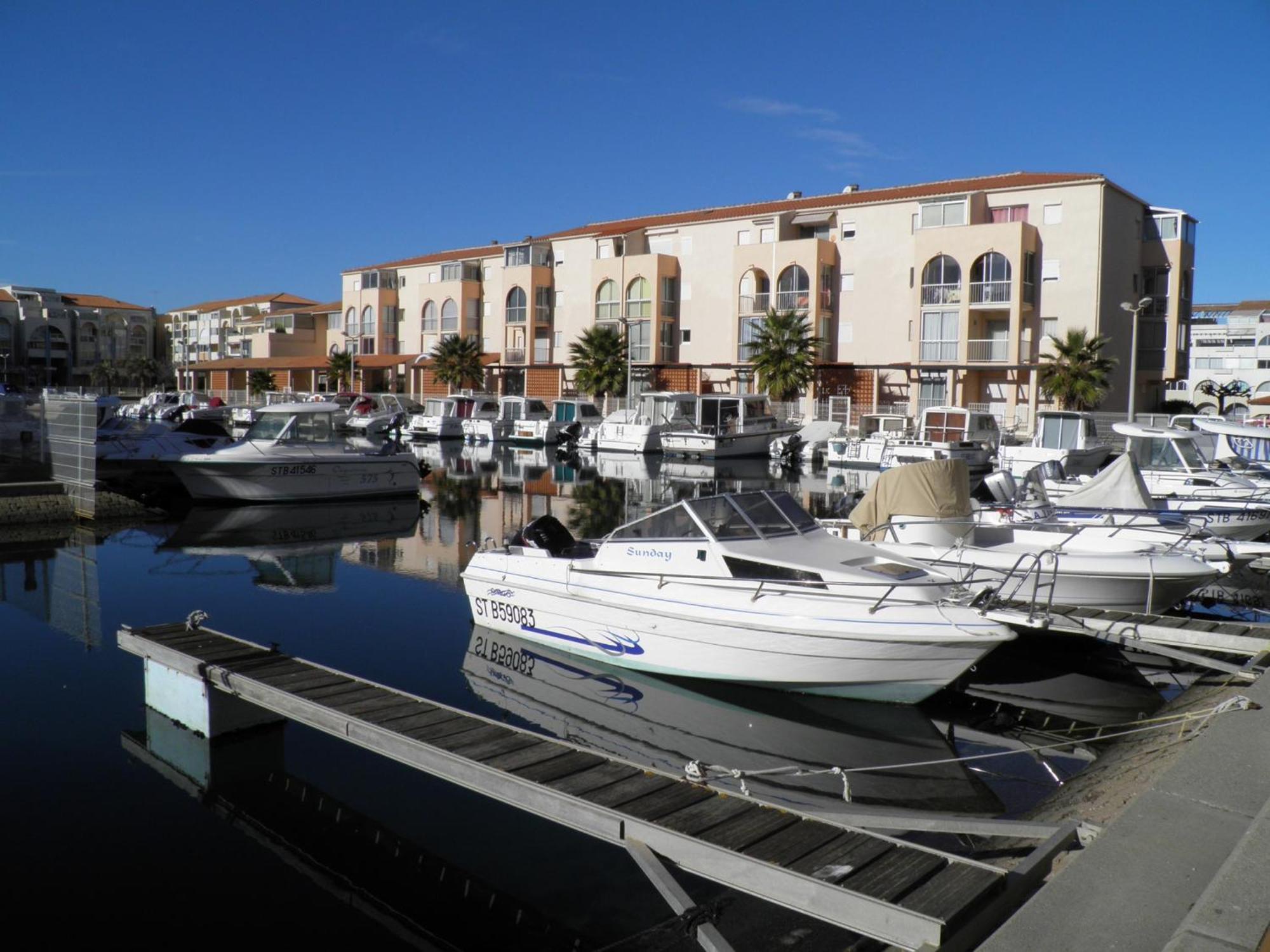 3P Climatise Avec Parking, Piscine, Proche Plage Et Commerces A Sete - Fr-1-338-497 Kültér fotó